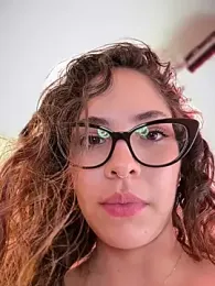 Stream-Bild von Zoe_Bae