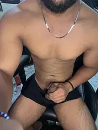 Stream-Bild von Kartikkartik8595