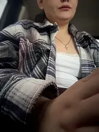 Stream-Bild von NikaMur