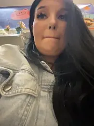 Tisha_Busty webcam stripchat model stream image
