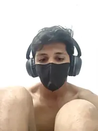 Stream-Bild von Young_Boy249