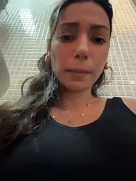 -_MiaQueen_- webcam stripchat model stream image